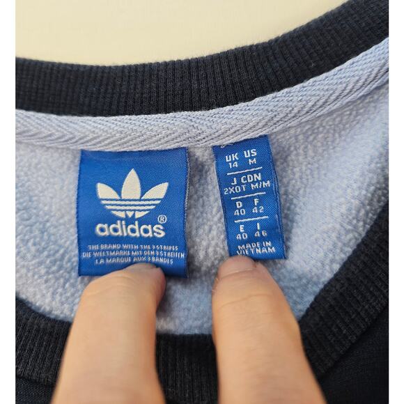 adidas Originals Helsinki Crew-Neck Sweatshirt US M fleece lined Batwing Sweater - Picture 7 of 11